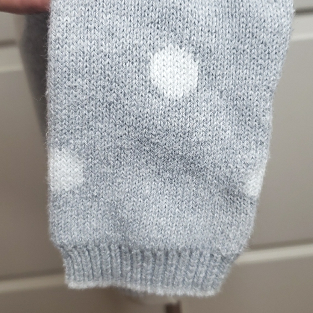 GYMBOREE GRAY WITH WHITE POLKA-DOT SNOWMAN ⛄ SWEATER SIZE 18-24 MONTHS - Picture 3 of 10
